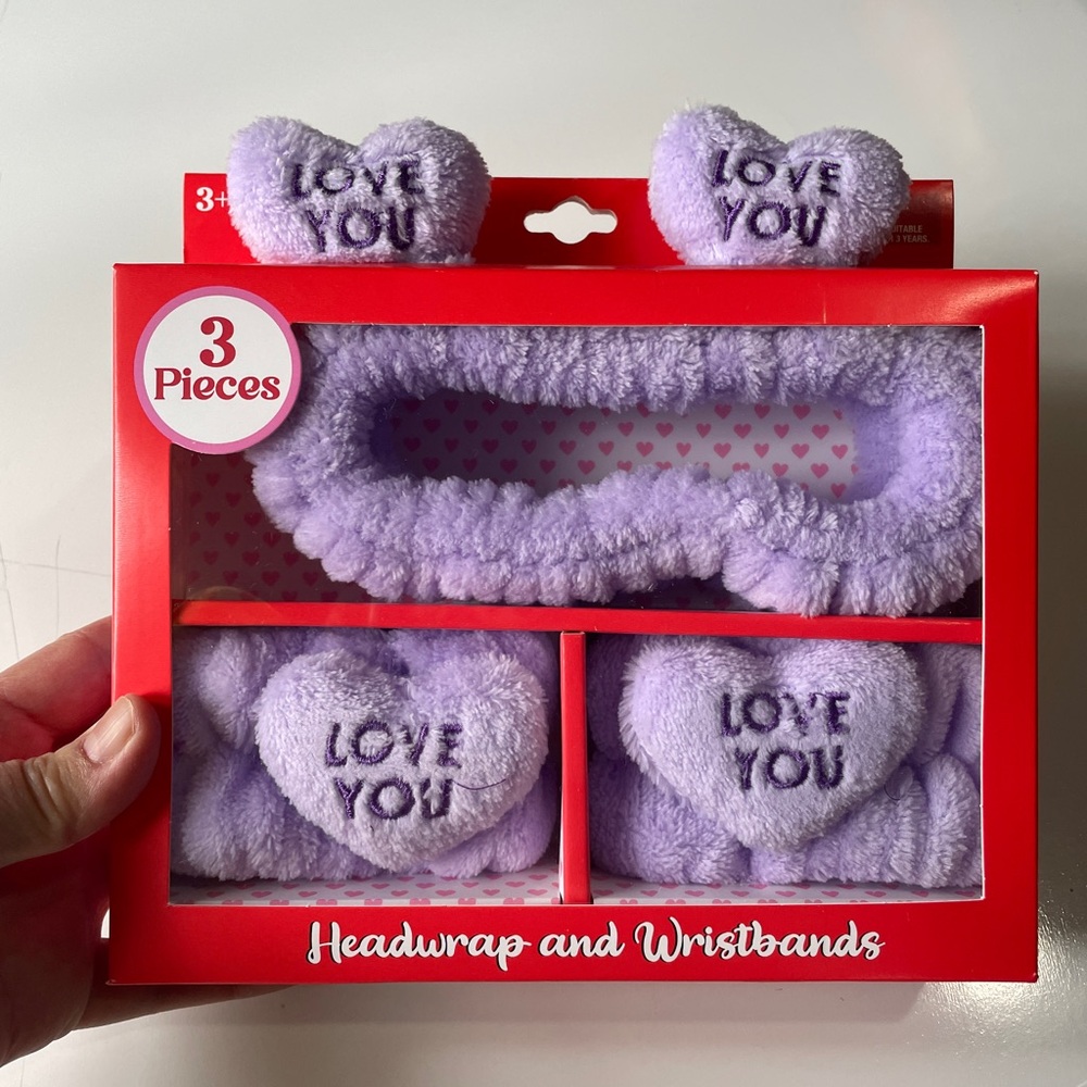 Her Purple Heart Headwrap and Wristbands Set for Girls